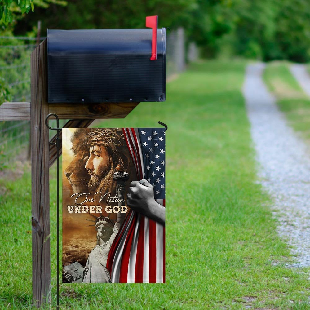 Christian Garden Flags, One Nation Under God Jesus Lion American Flag, Christian House Flags, Christian Cross Flag, Faith Flag, easychoo.com