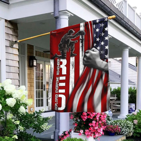 DEPLOYED EVERYONE REMEMBER RED - FLAG 025 , Gifts for veterans