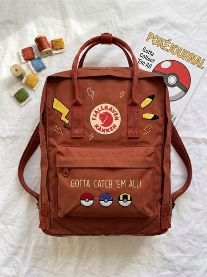 Handbestickter Fjällräven-Kånken-Rucksack mit Pokémon-Motiv