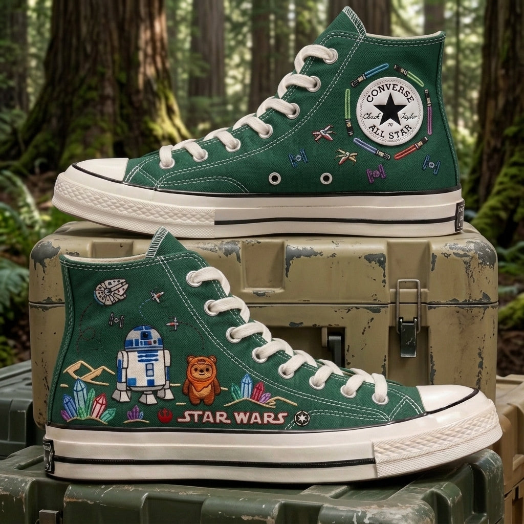 Star Wars Hand-Embroidered Converse Chuck Taylor 1970s - All Star Classic