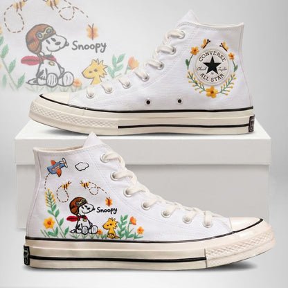 Snoopy Hand-Embroidered Converse Chuck Taylor 1970s - All Star Classic