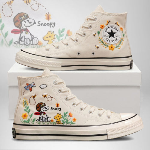 Snoopy Hand-Embroidered Converse Chuck Taylor 1970s - All Star Classic