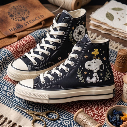 Snoopy Hand-Embroidered Converse Chuck Taylor 1970s - All Star Classic - AZ26280703