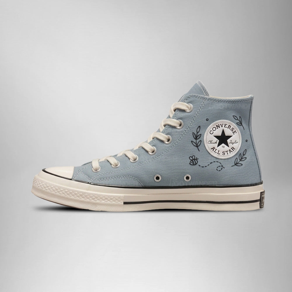 Snoopy Hand-Embroidered Converse Chuck Taylor 1970s - All Star Classic - AZ26150709