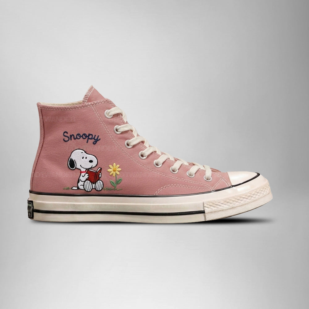 Snoopy Hand-Embroidered Converse Chuck Taylor 1970s - All Star Classic - AZ26150708