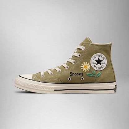 Snoopy Hand-Embroidered Converse Chuck Taylor 1970s - All Star Classic - AZ26150715