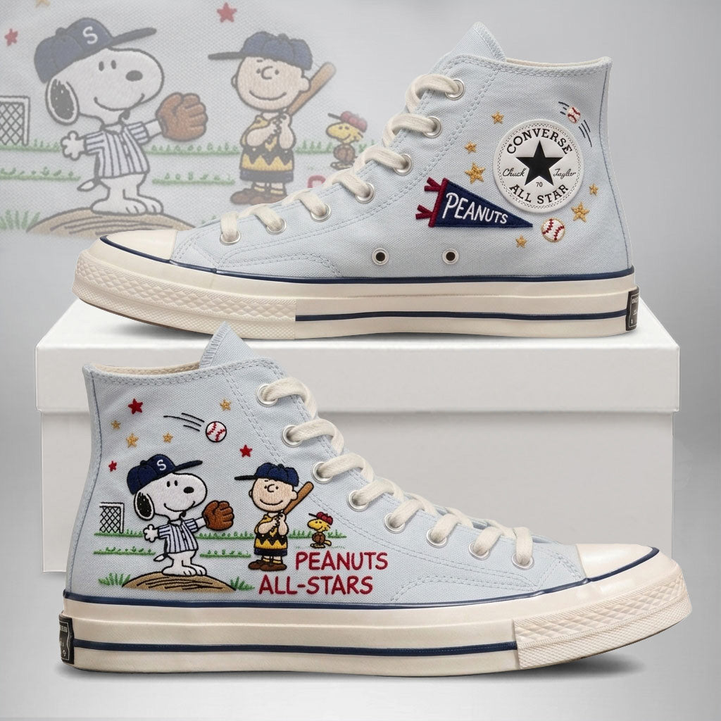 Snoopy Hand-Embroidered Converse Chuck Taylor 1970s - All Star Classic