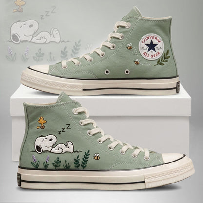 Snoopy Hand-Embroidered Converse Chuck Taylor 1970s - All Star Classic - AZ26150707