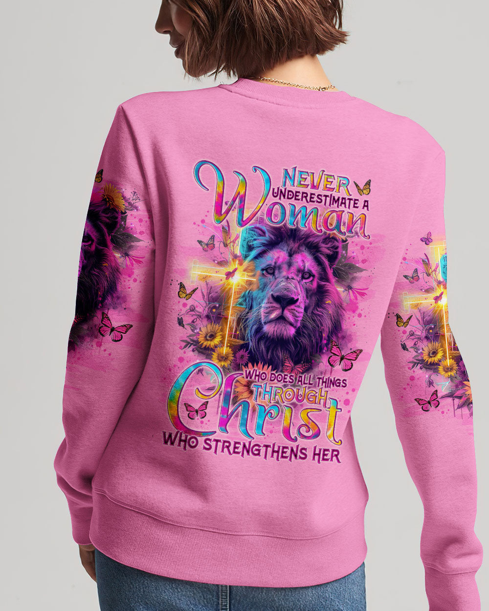 Never Underestimate A Woman Lion Women's All Over Print Shirt - Tlno1204242