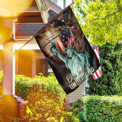 Christian Garden Flags, One Nation Under God US Flag, Christian House Flags, Christian Cross Flag, Faith Flag, easychoo.com