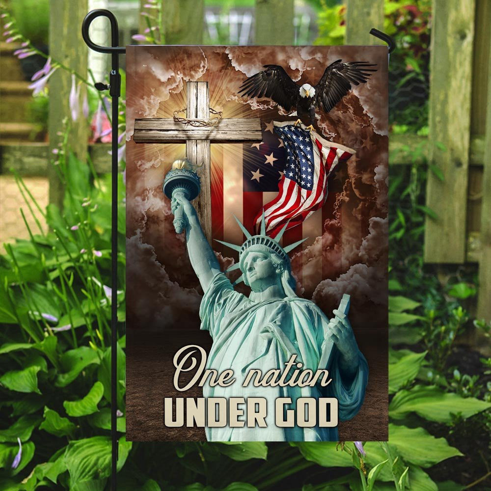 Christian Garden Flags, One Nation Under God US Flag, Christian House Flags, Christian Cross Flag, Faith Flag, easychoo.com