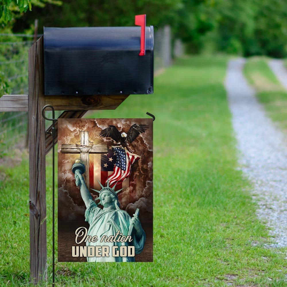 Christian Garden Flags, One Nation Under God US Flag, Christian House Flags, Christian Cross Flag, Faith Flag, easychoo.com