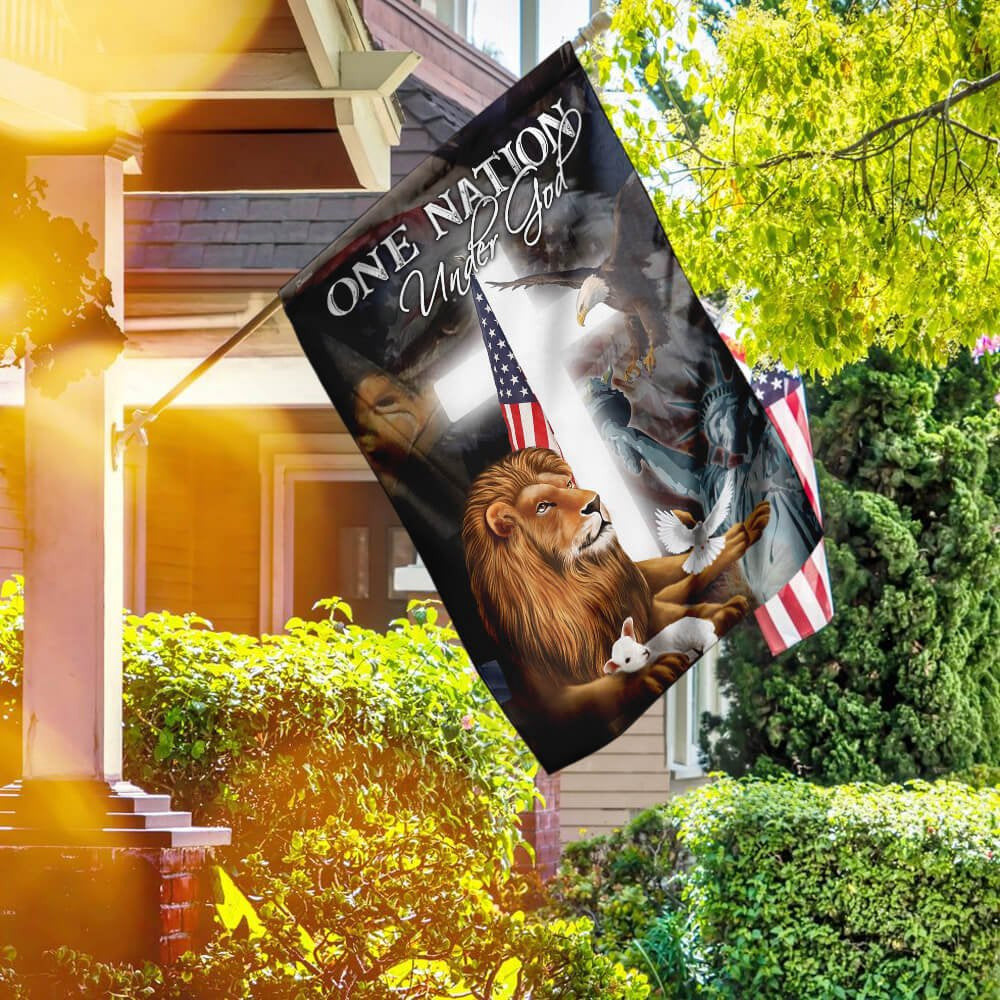 Christian Garden Flags, Lion and Lamb One Nation Under God Flag, Christian House Flags, Christian Cross Flag, Faith Flag, easychoo.com