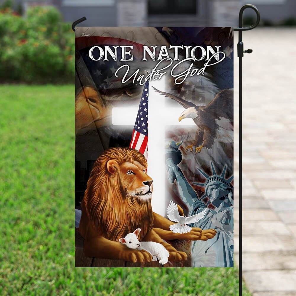 Christian Garden Flags, Lion and Lamb One Nation Under God Flag, Christian House Flags, Christian Cross Flag, Faith Flag, easychoo.com