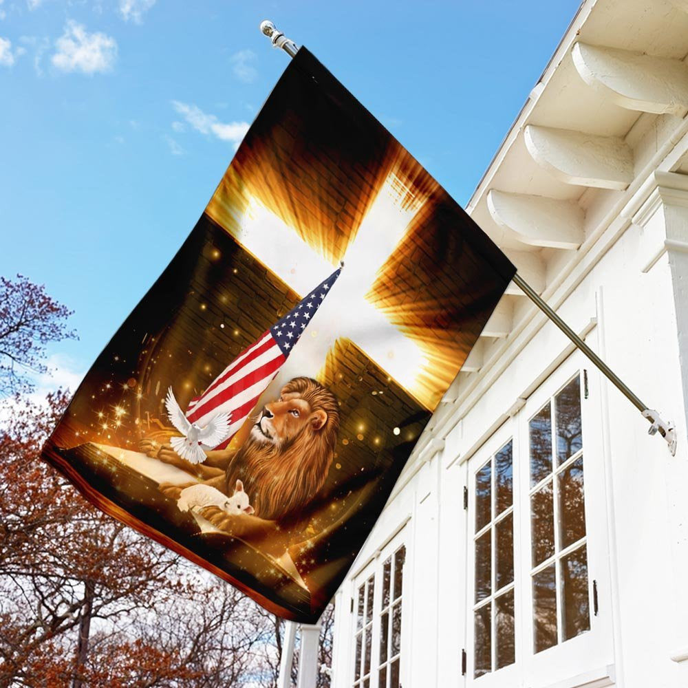 Christian Garden Flags, Lion God And Lamb American Flag, Christian House Flags, Christian Cross Flag, Faith Flag, easychoo.com