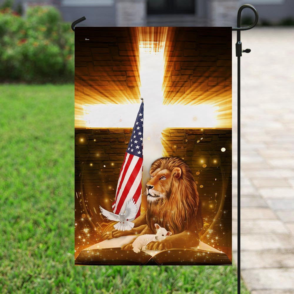 Christian Garden Flags, Lion God And Lamb American Flag, Christian House Flags, Christian Cross Flag, Faith Flag, easychoo.com