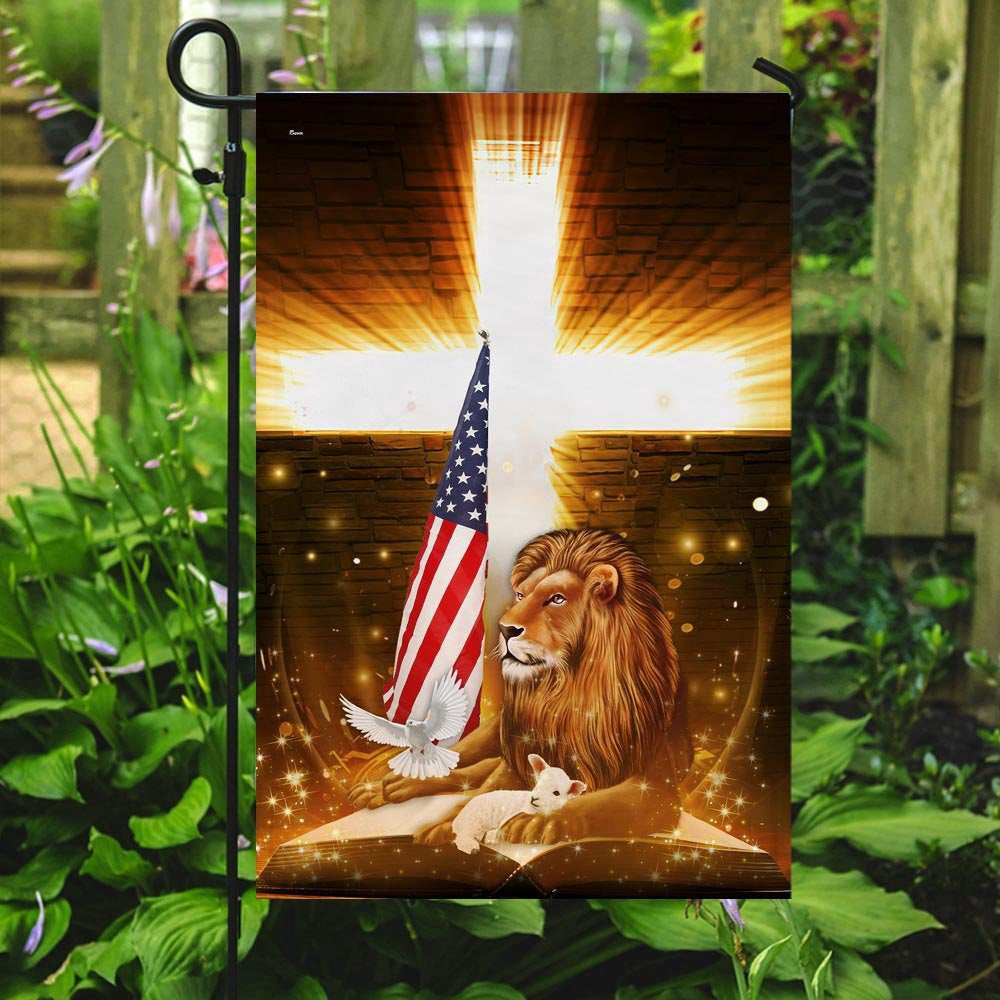 Christian Garden Flags, Lion God And Lamb American Flag, Christian House Flags, Christian Cross Flag, Faith Flag, easychoo.com